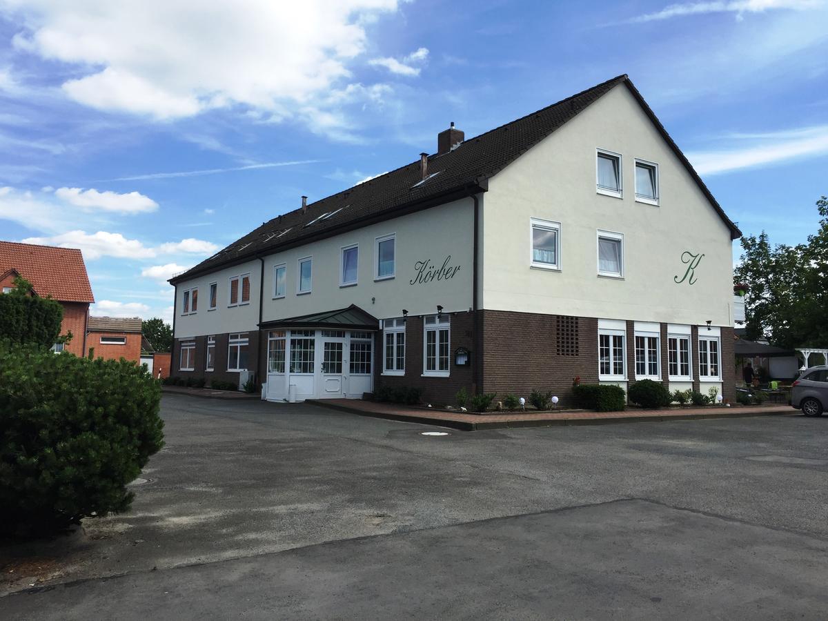 Hotel Restaurant Koerber Garbsen Buitenkant foto